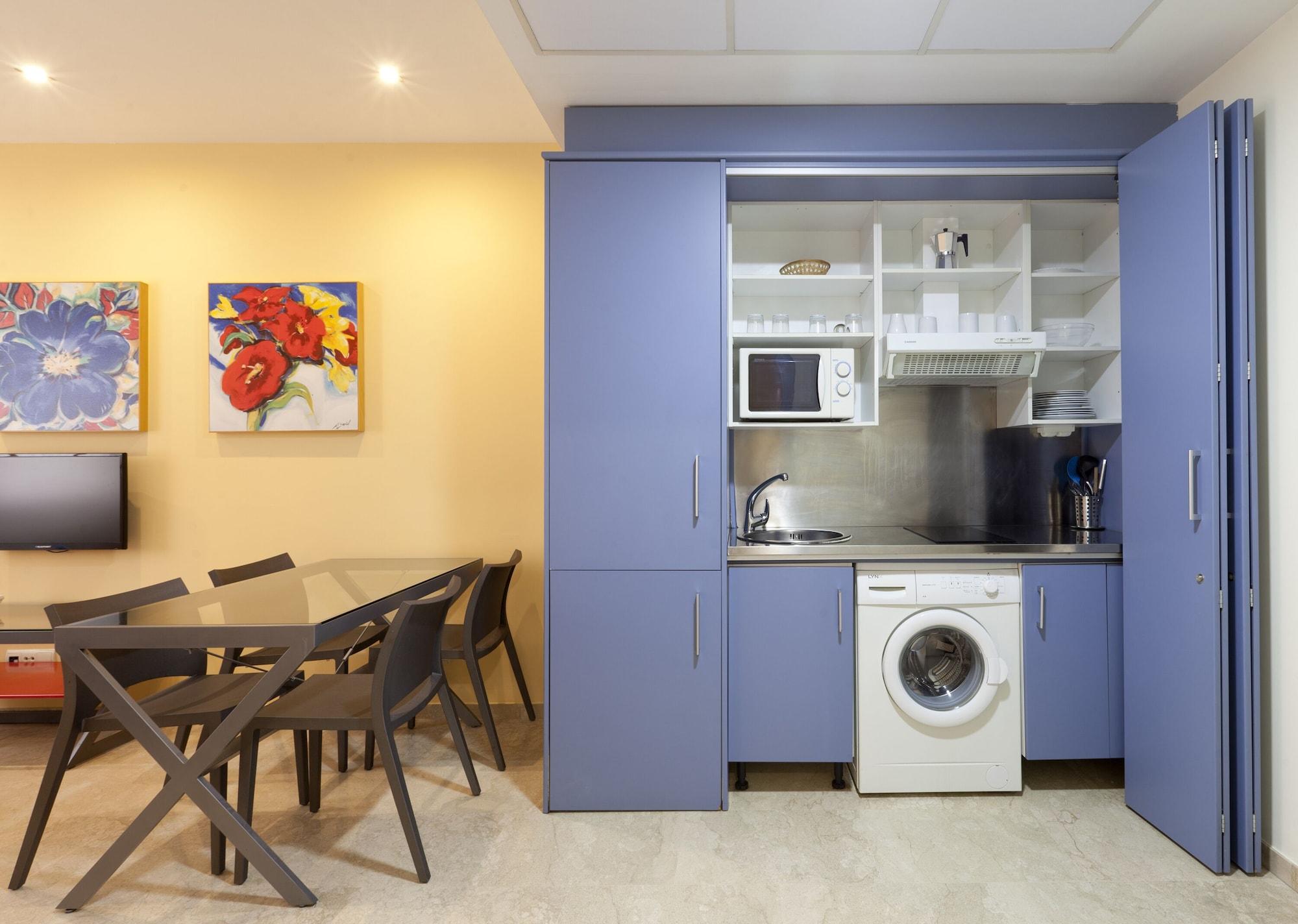 Apartamentos Vertice Sevilla Aljarafe بورموخوس المظهر الخارجي الصورة